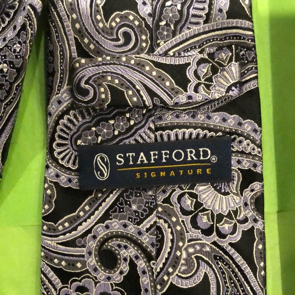 Men’s ties - Picture 2 of 4